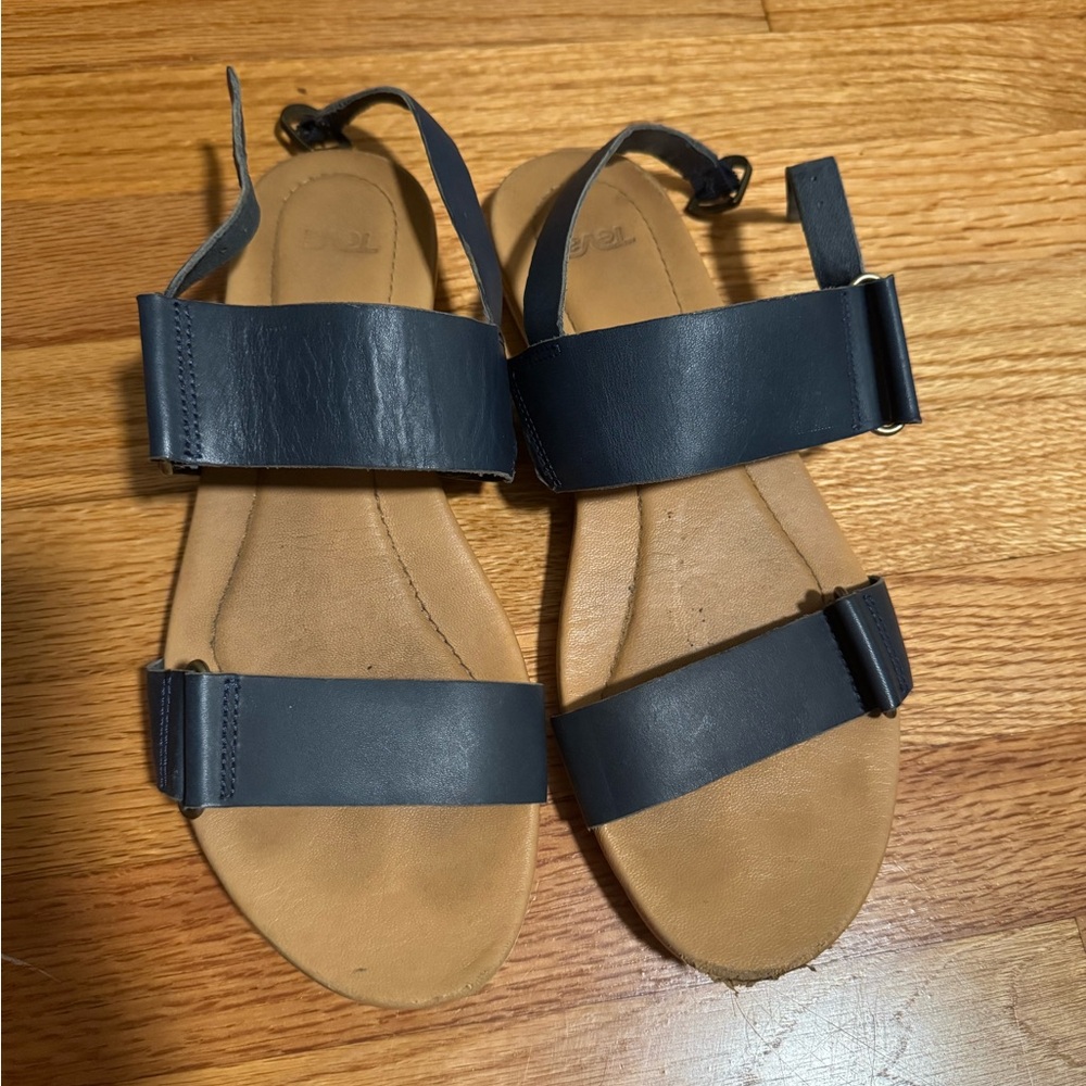 Teva Black and Tan Women's Sandals